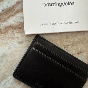 Bloomingdale's Elegant Black Leather Card Holder